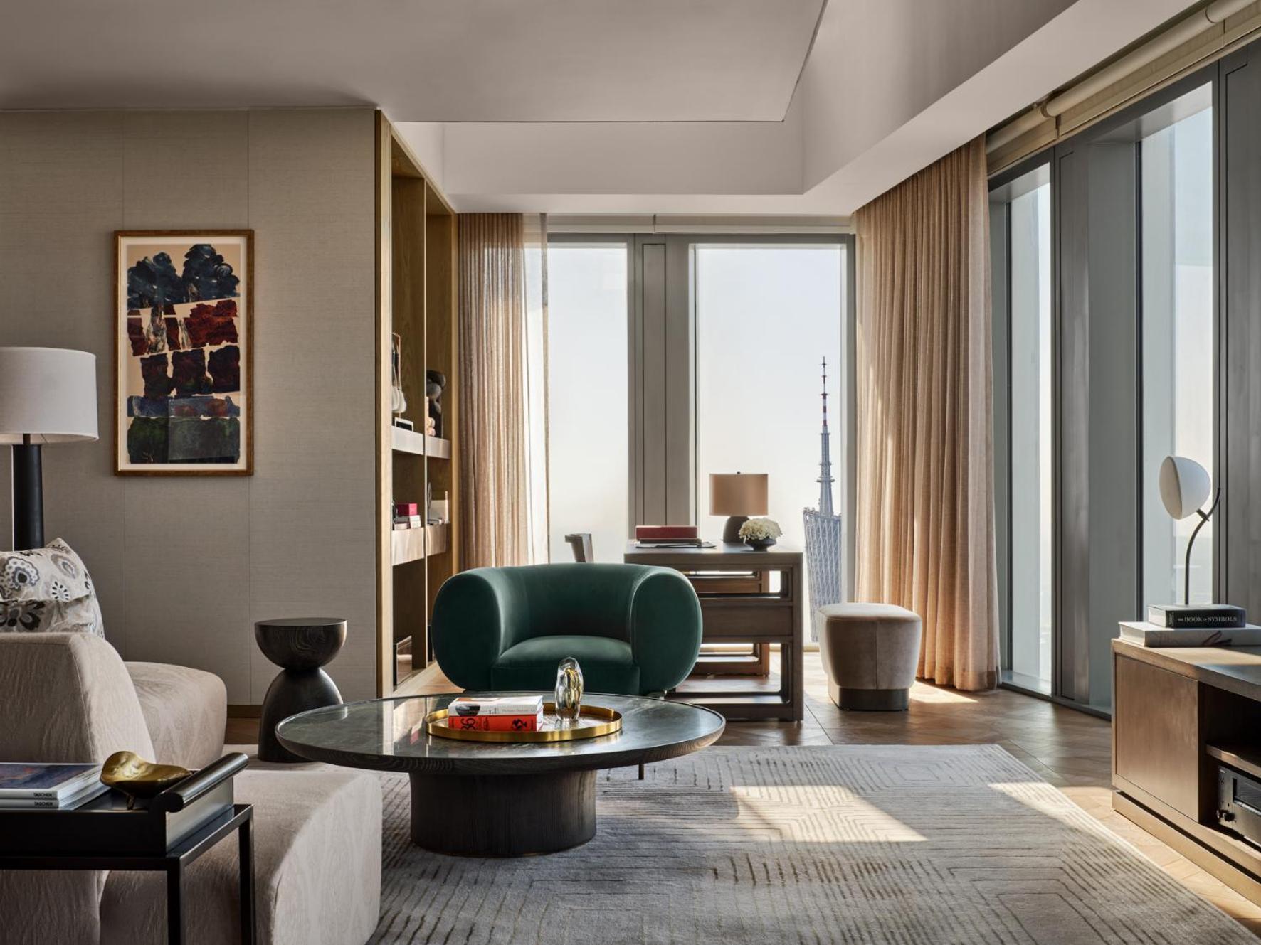 Rosewood Guangzhou, Enjoy Free Shuttle Bus Service Between The Hotel And The Canton Fair Complex During The Canton Fair Ngoại thất bức ảnh